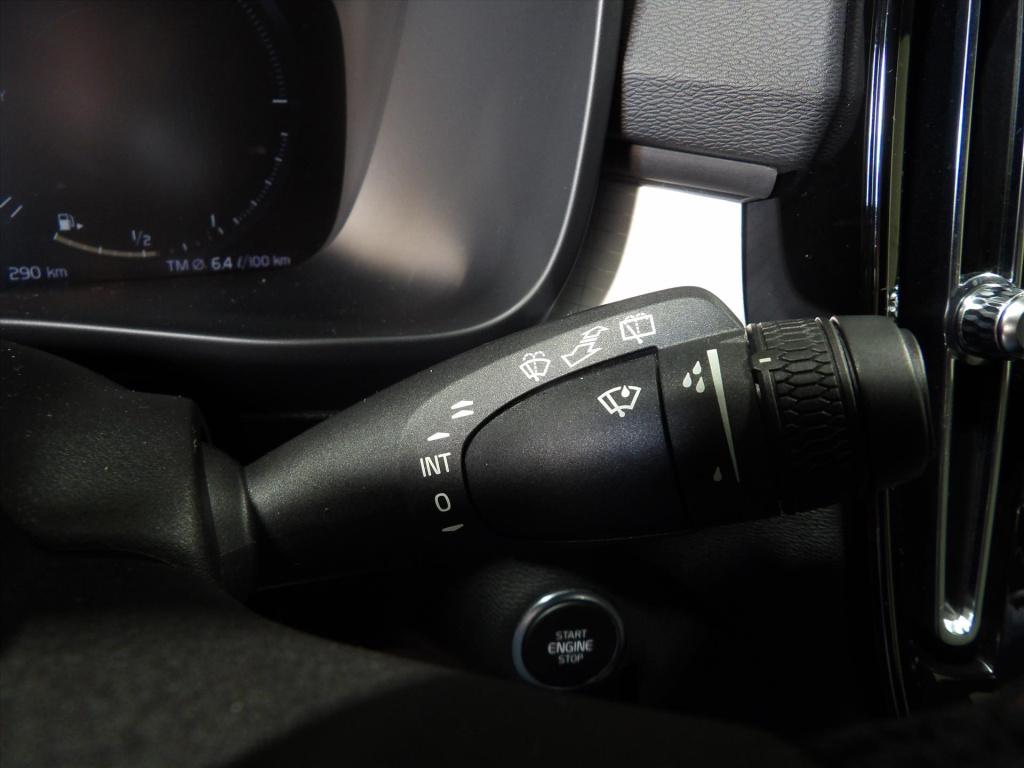 Volvo XC40 t4 plug-in hybrid 211pk aut core bright