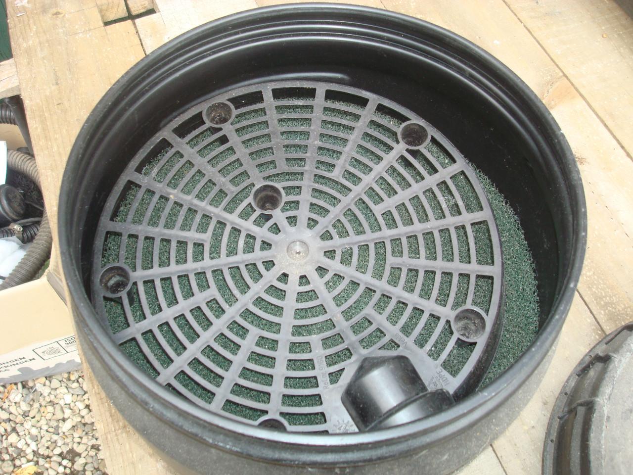 2 x Fontein, 2x uv filters, grote box filter compleet