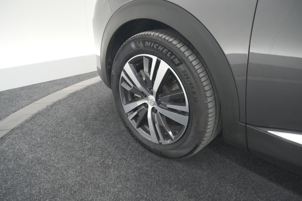 Peugeot 3008 1.6 hybrid 225 allure pack business | camera | navigatie | app