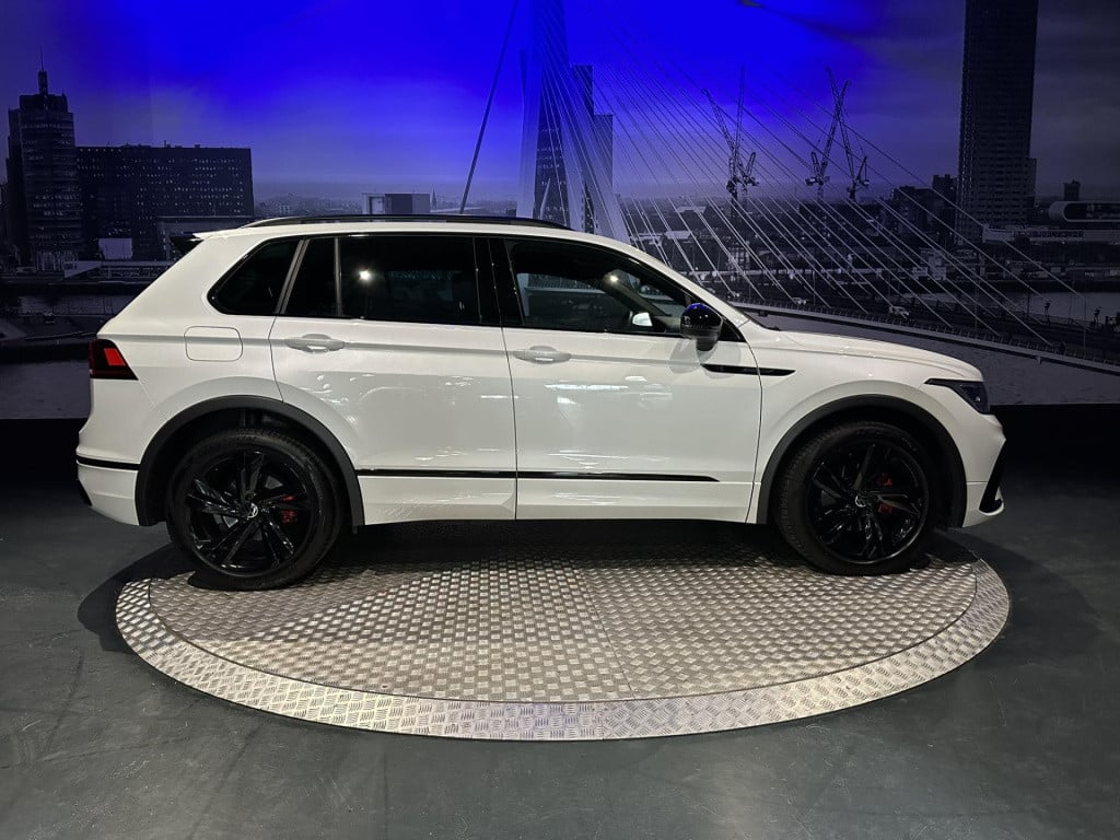 Volkswagen Tiguan 1.5 tsi r-line *navi*appconnect*camera*fabrieksgarantie 9