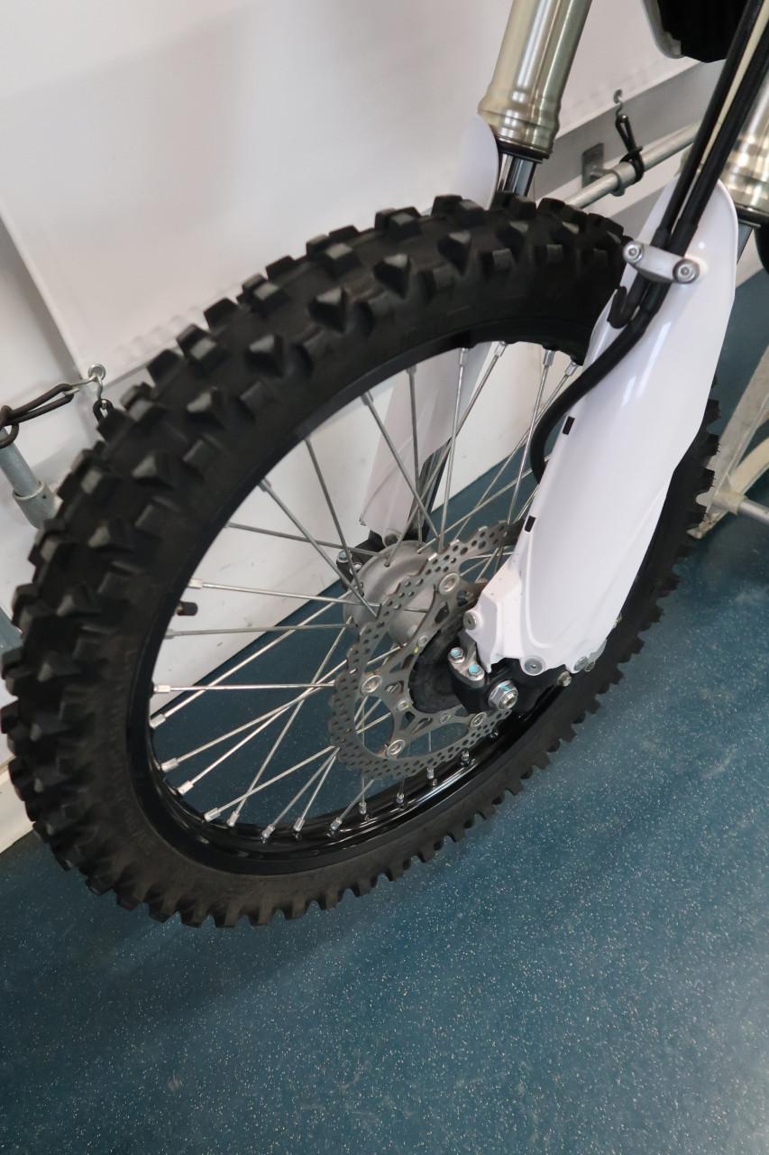 Fantix XEF250 enduro slechts 615km nieuwstaat!