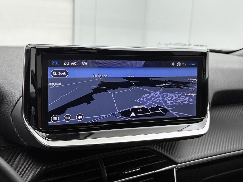 Peugeot 2008 1.2 hybrid 136 allure | rijklaar | 3d cockpit | keyless entry 