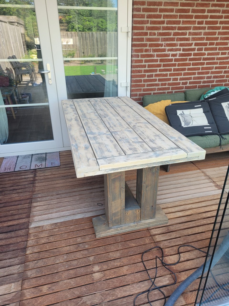 Steigerhouten eettafel