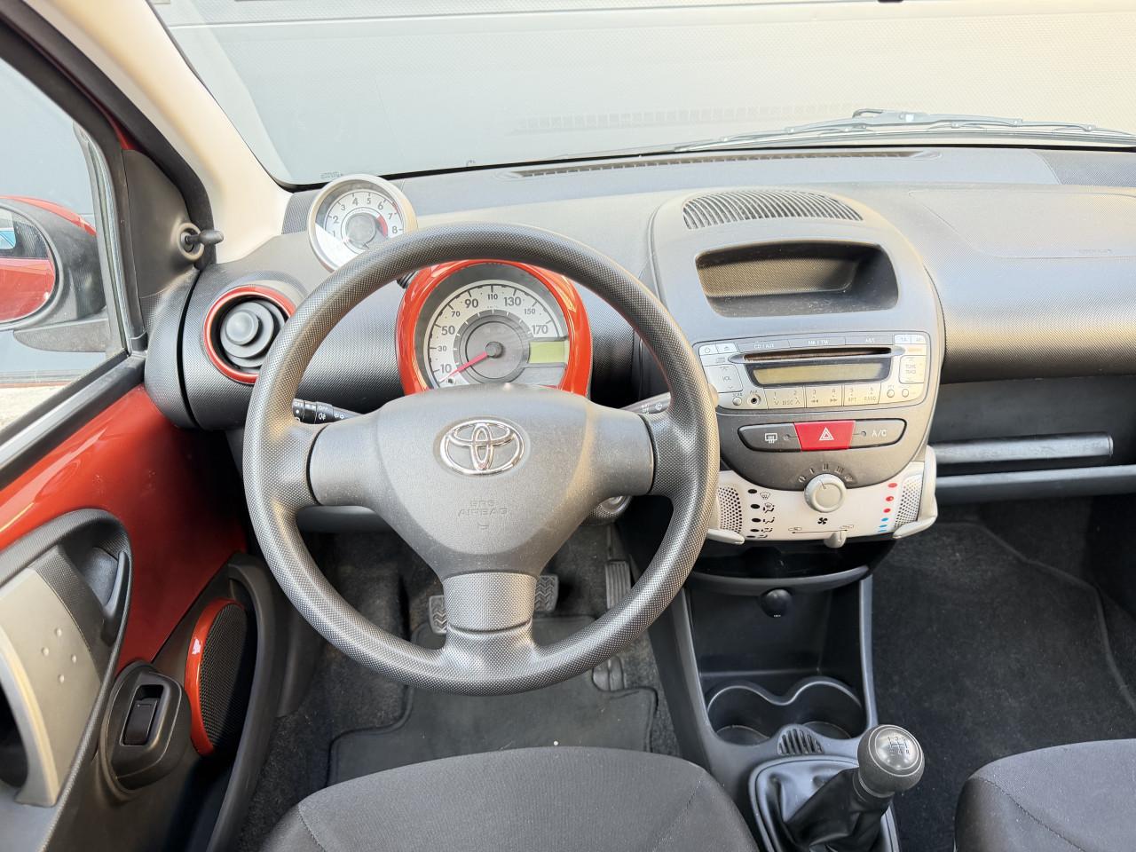 Toyota Aygo 1.0 12V Vvt-i 5DRS 2013 Dynamic Orange Airco Apk