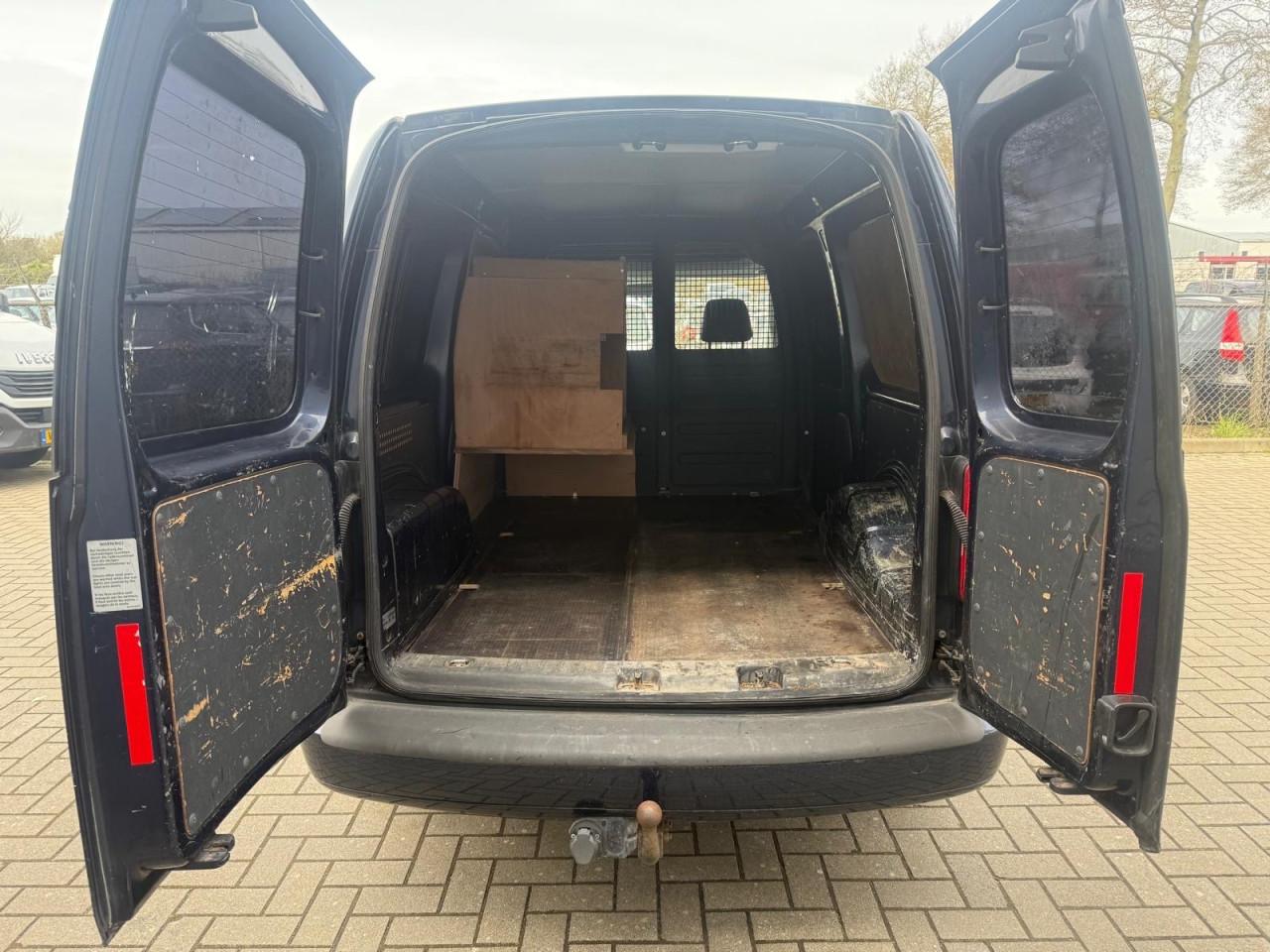 Volkswagen Caddy 1.6TDi Maxi 180.562KM