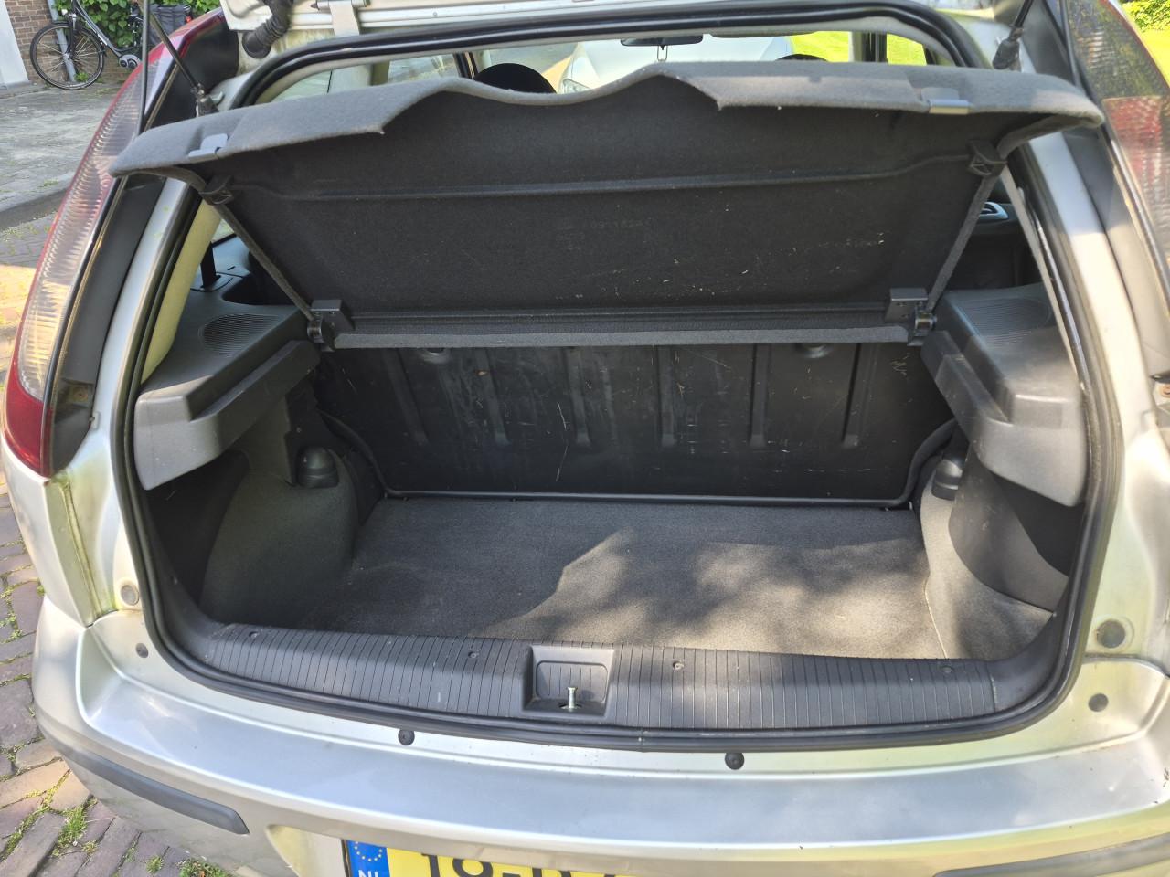 Opel corsa 1.2 automaat