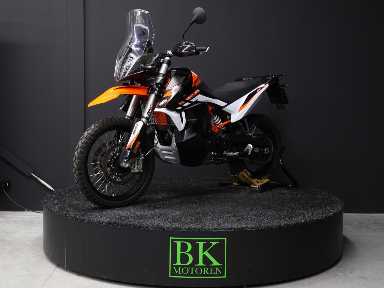 890 ADVENTURE R
