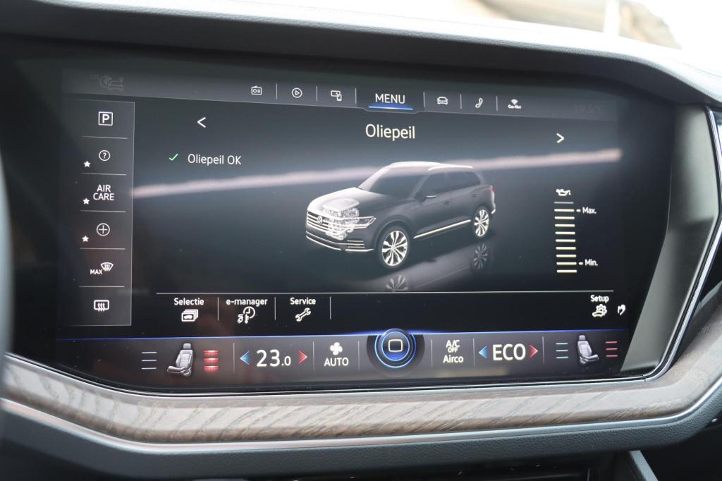 Volkswagen Touareg 3.0 tsi ehybrid 4motion elegance black style 367pk | soh