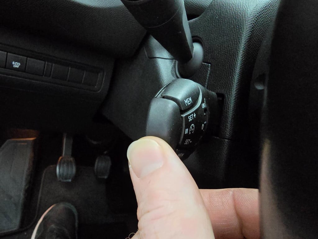 Peugeot 308 sw occasion stationwagen met trekhaak en grote kofferbak | twee