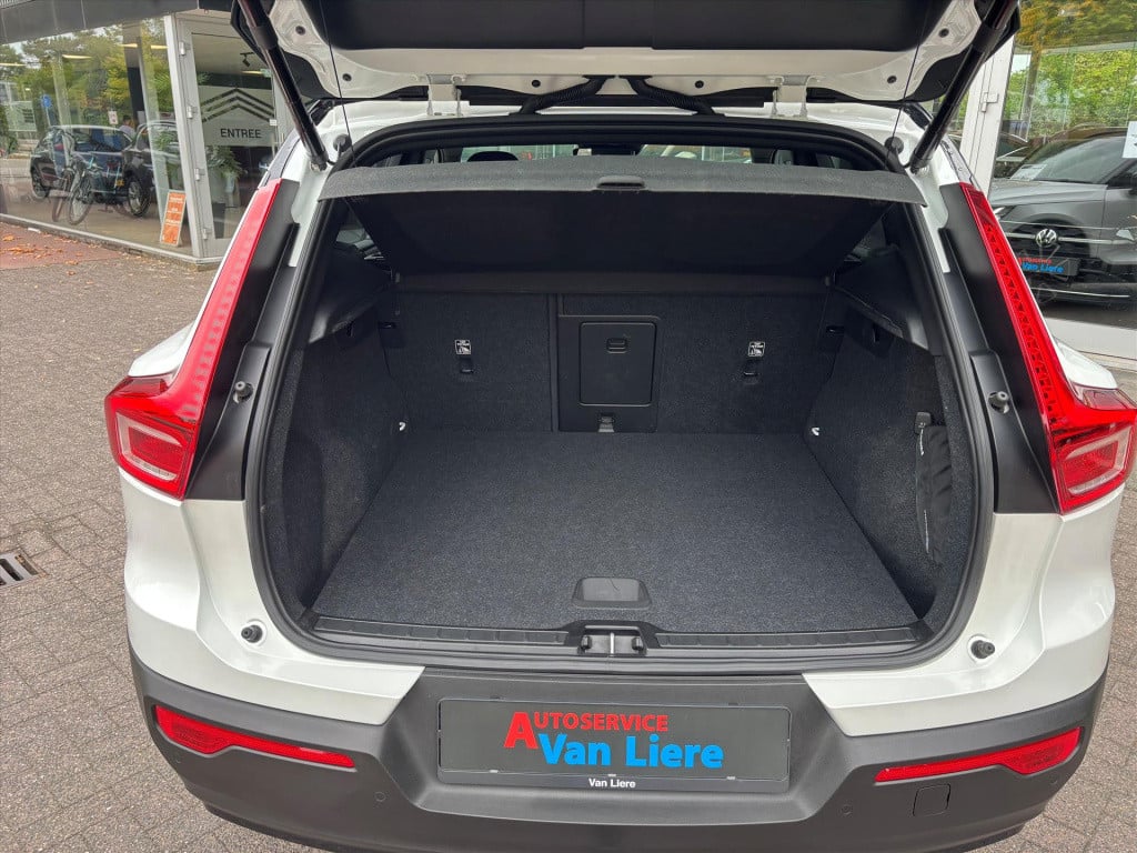 Volvo XC40 1.5 t4 211pk r-design|trekhaak|carplay|navi|21