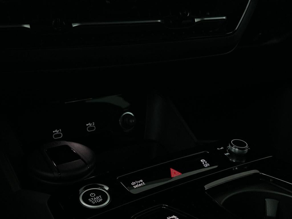 Audi A6 Avant E-tron s edition 83 kwh