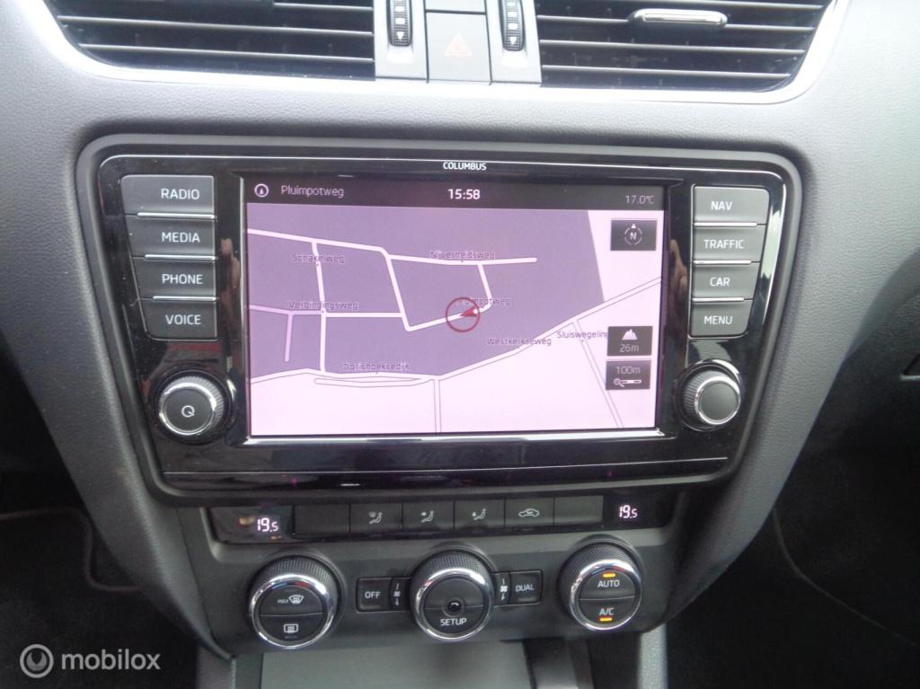 Skoda Octavia combi 1.2 tsi greentech ambition businessline/airco/ecc/pdc/c