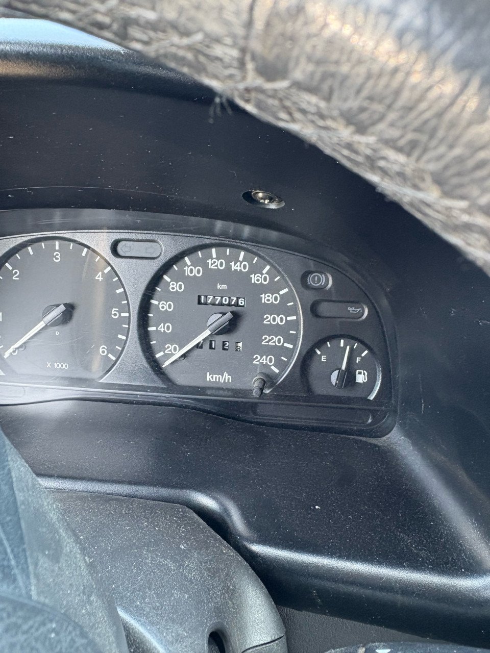 Ford Transit Camperbus 2003 – Airco, 2-3 pers, nieuw slaapdak