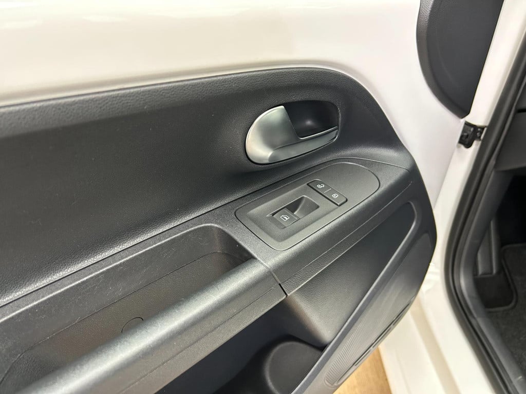 Volkswagen UP! occasion 1.0 move up! bluemotion | wit | 5-deurs | tweedehan