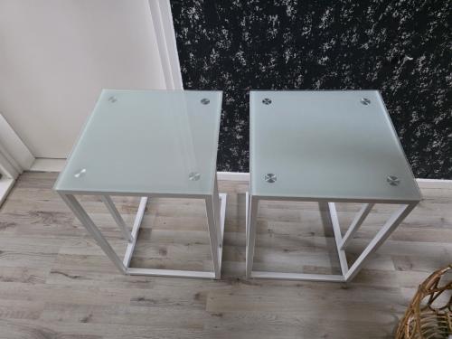 Nachtkastjes 2 stuks