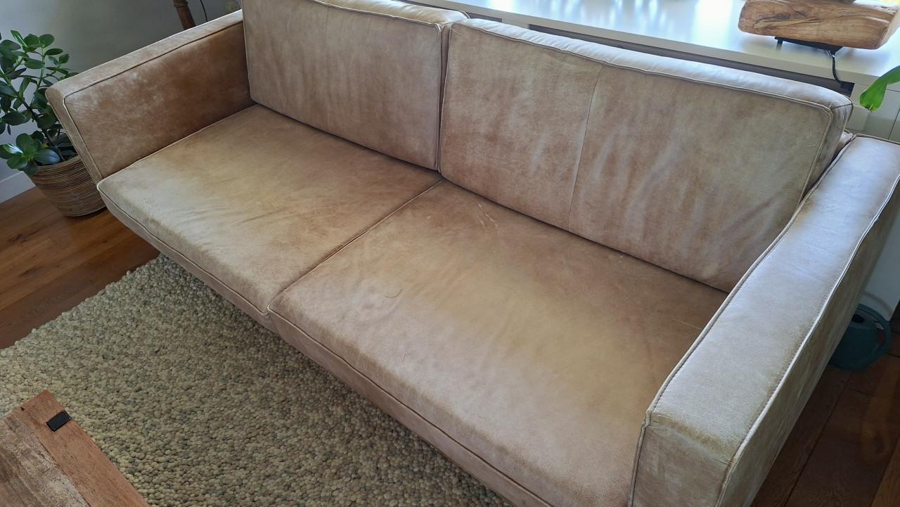 Comfortabele 2,5-zits bank in licht cognac leer