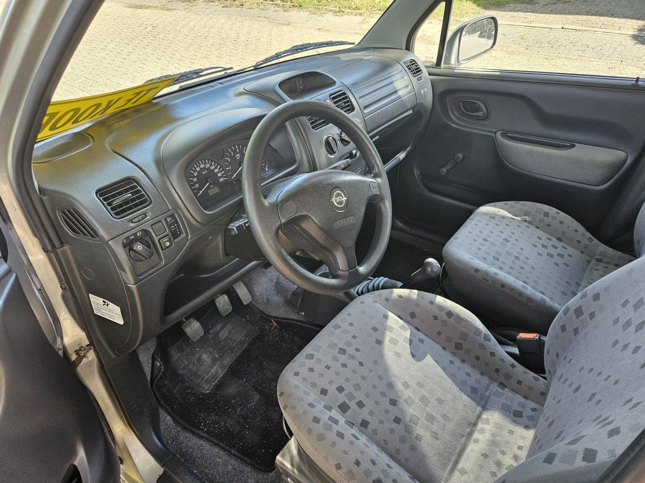 OPEL AGILA