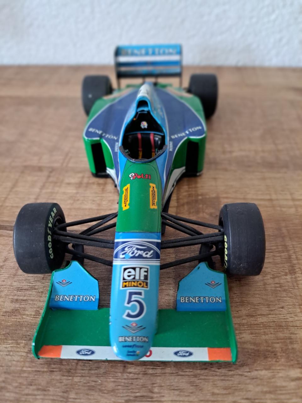 Benetton Ford B194 (startnummer 5) uit het Formule 1-seizoen van 1994,