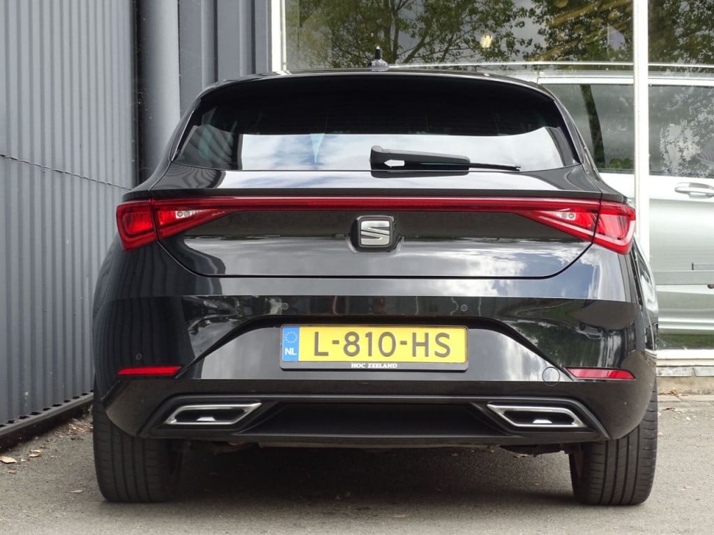 Seat Leon 1.0 etsi fr business intense automaat | virtual cockpit | 18" | c