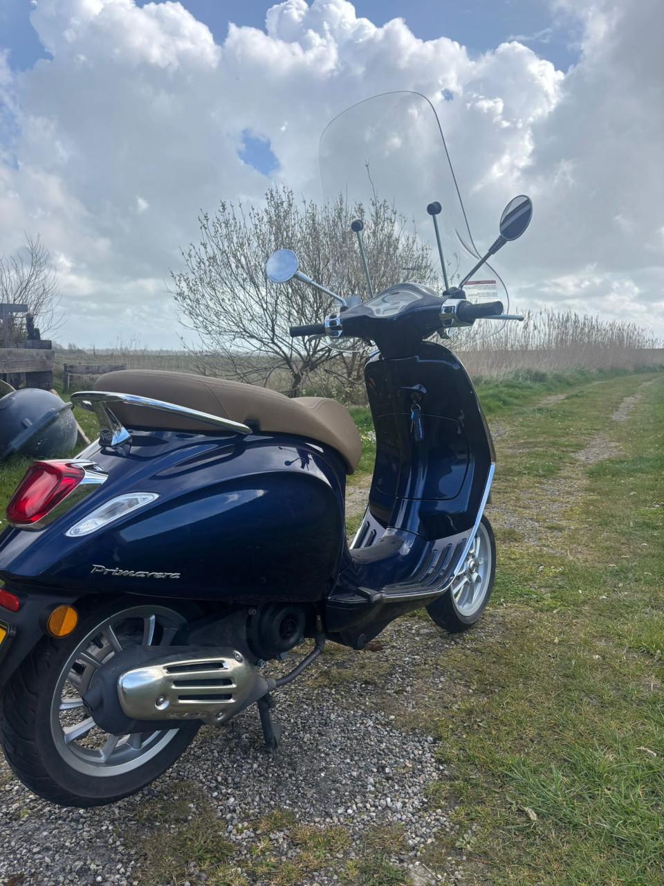 Vespa Primavera