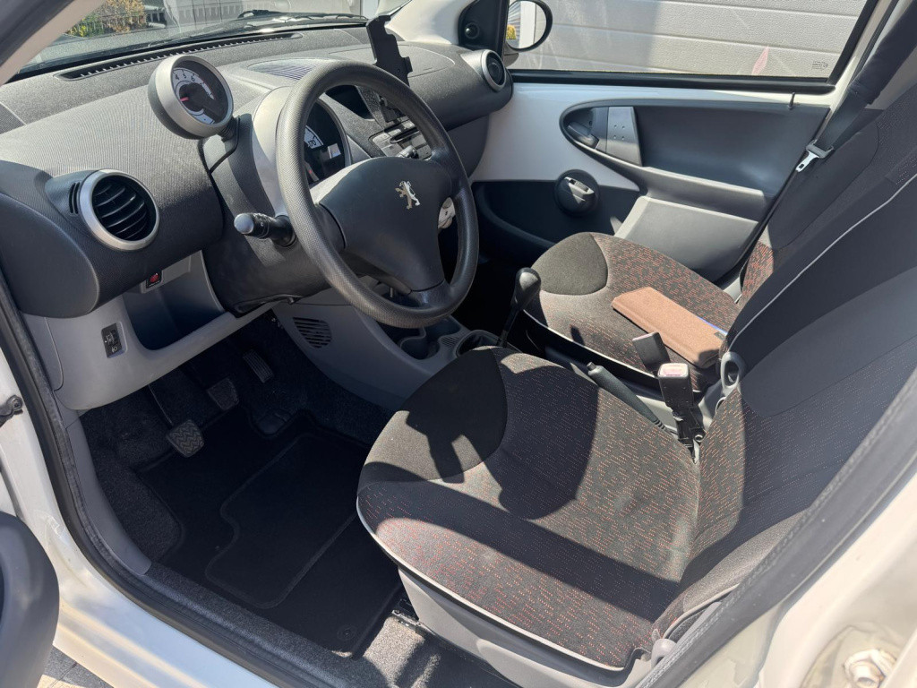 Peugeot 107 1.0-12v sublime/110.000 nap/apk/airco