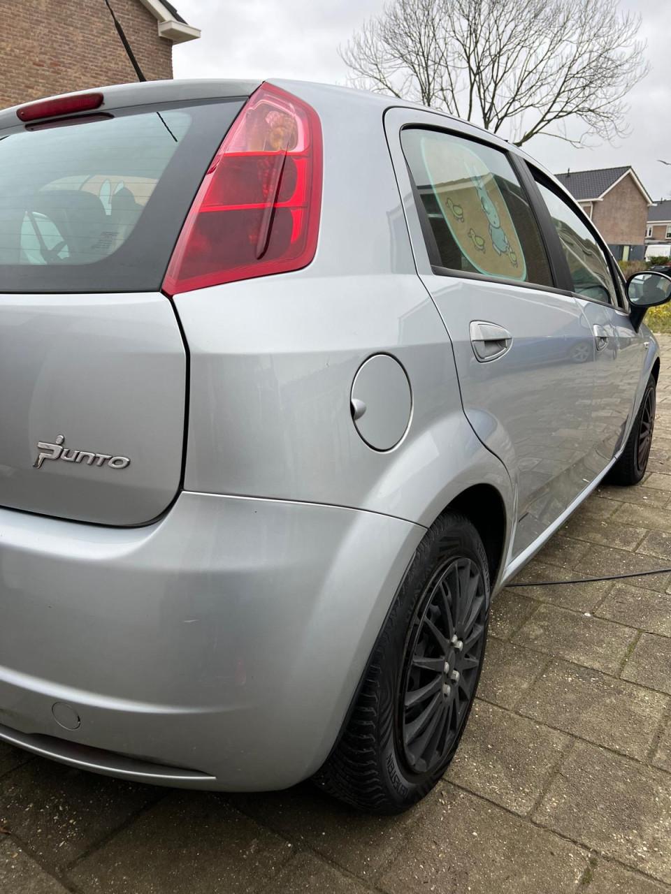Fiat punto 1.2 benzine 2006 5drs