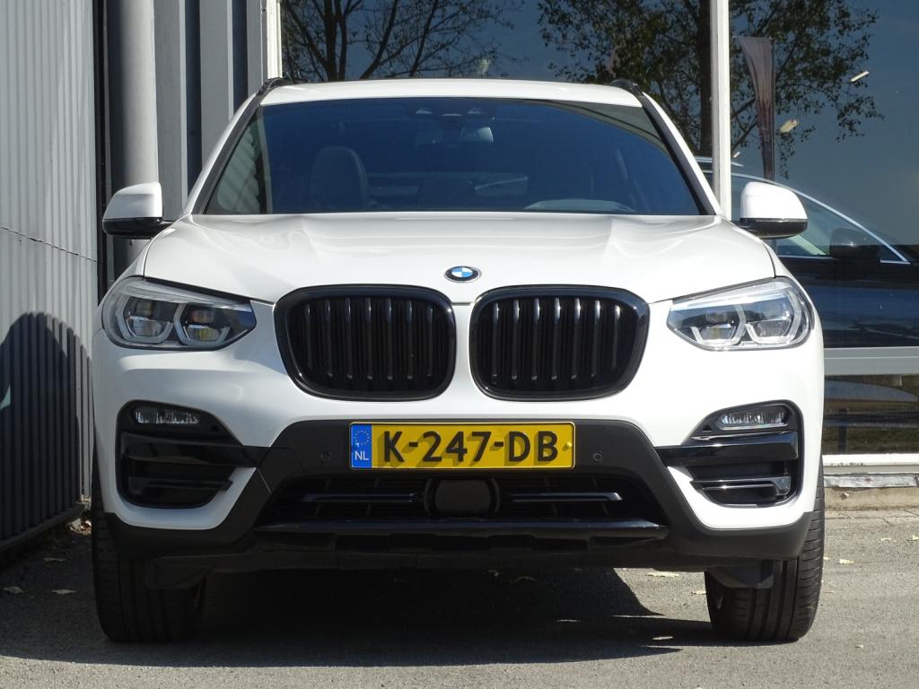 BMW X3 xdrive30e high executive
