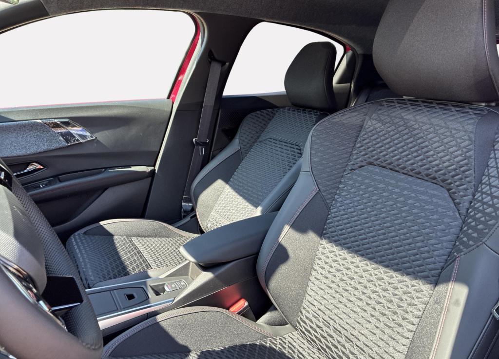 Renault Clio 1.8 hybrid 160 techno