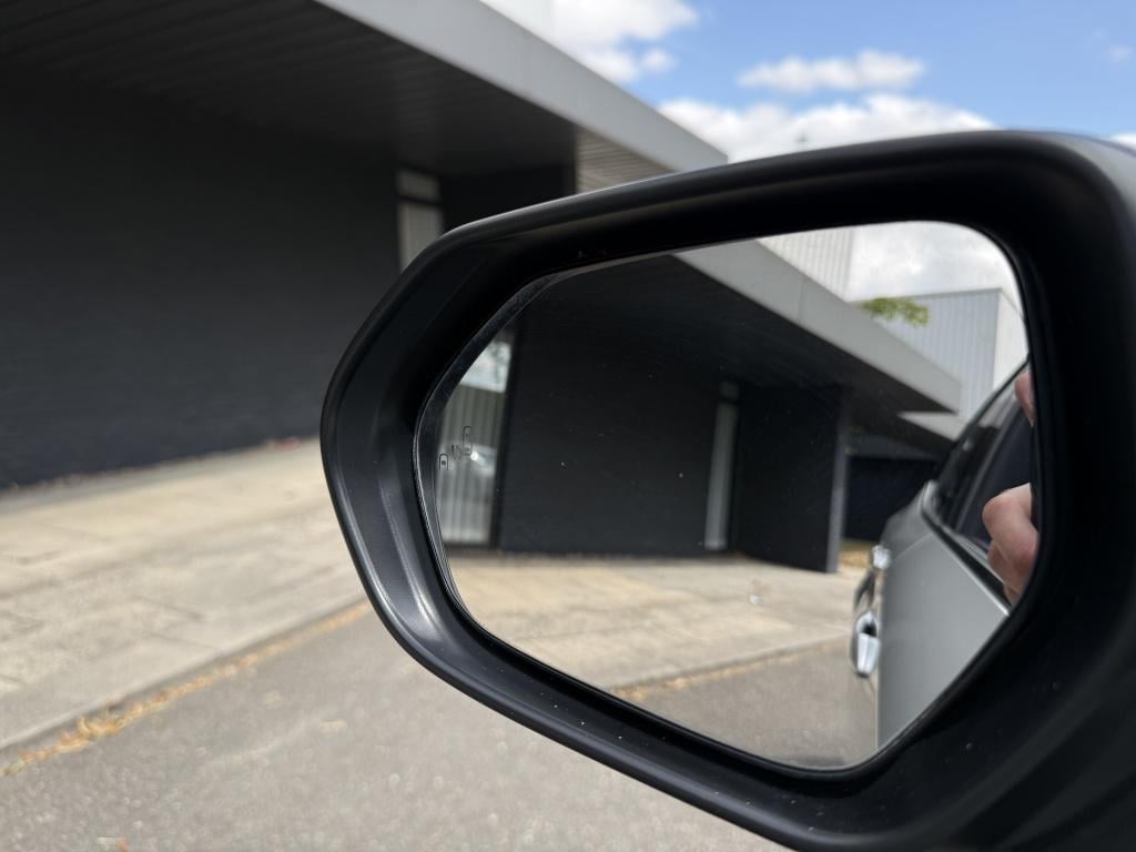 Toyota Corolla 1.8 hybrid gr-sport