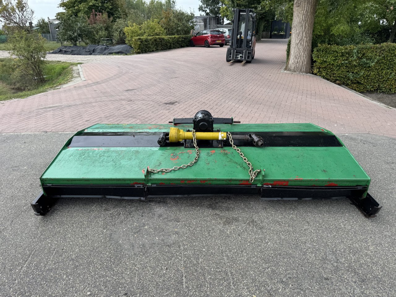 Weidebloter 275