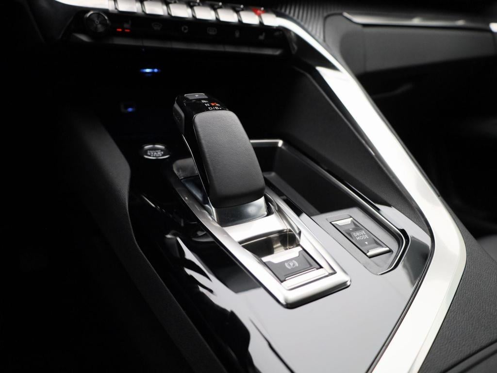 Peugeot 3008 1.6 hybrid 225 allure | automaat | half-leder | navigatie | vi