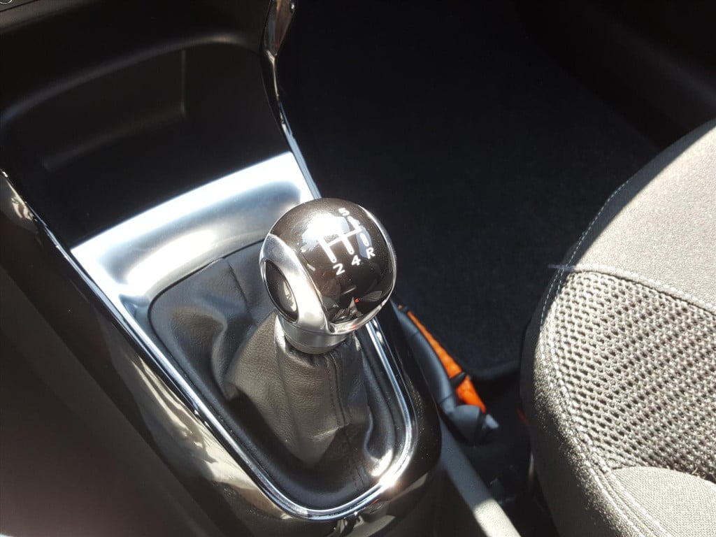 Citroen DS3 1.2 vti 82pk so chic navigatie | cruise & climate control | par