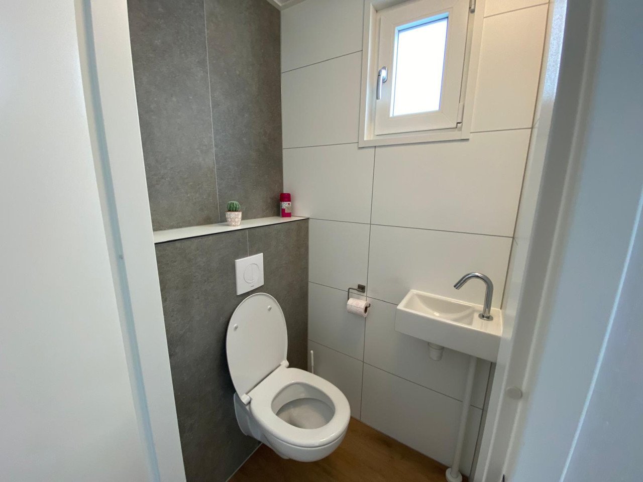 Mooie nieuwe 6 persoons woning te huur in Baarland