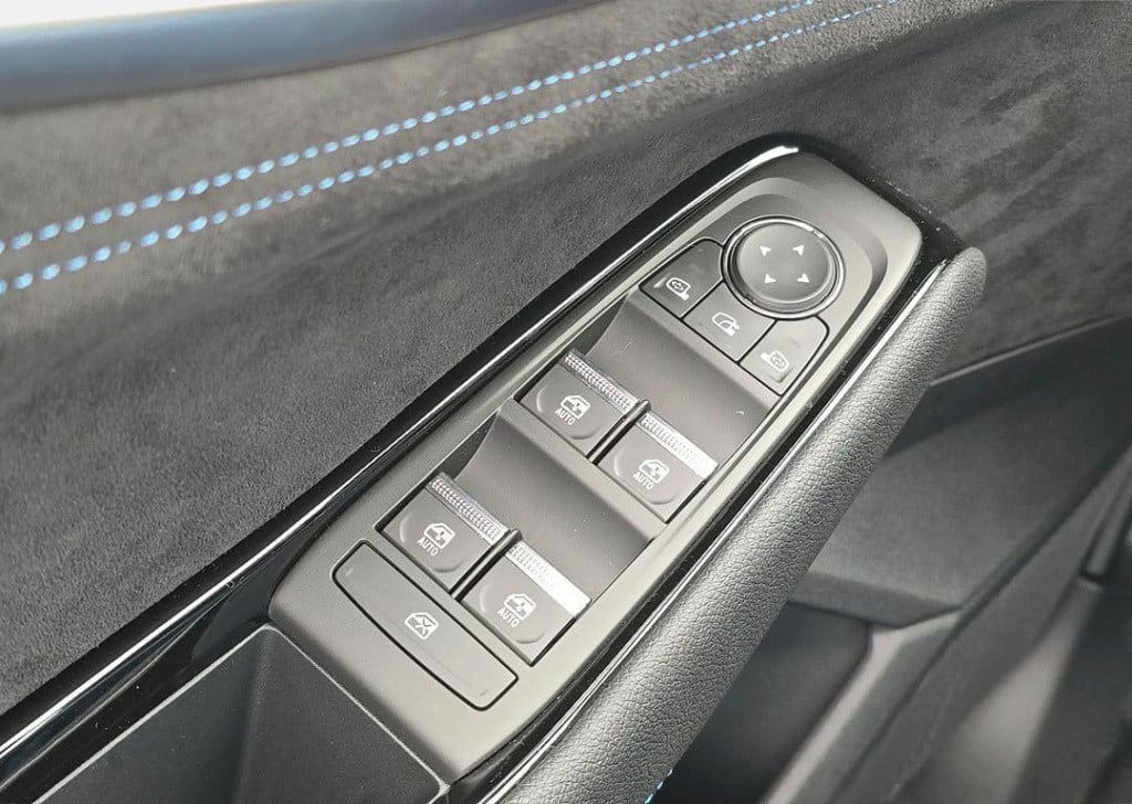 Renault Austral 1.2 e-tech full hybrid 200 iconic esprit alpine / harman/ka