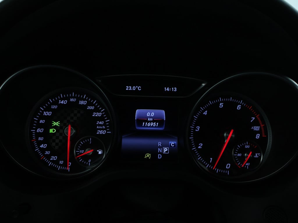 Mercedes-Benz A-Klasse 180 business solution amg | cruise control | stoelve
