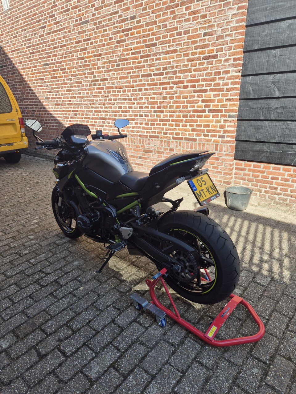 Kawasaki Z900