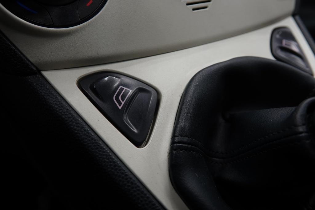 Ford KA 1.2 comfort | airco | 14 " |