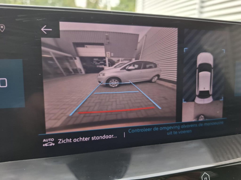 Citroen C4 130 eat8 automaat shine clima/lmv/nav/cam