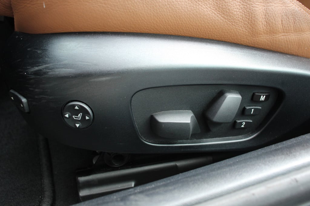 BMW 3-serie cabrio 330d executive | leder | navi | btw