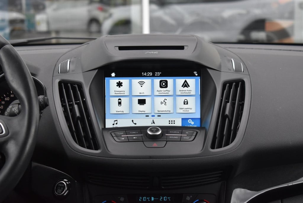 Ford Kuga 1.5 ecoboost titanium