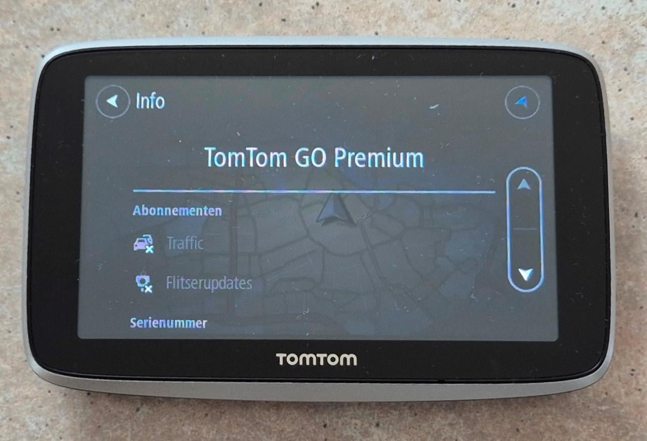 TomTom Go Premium 5”