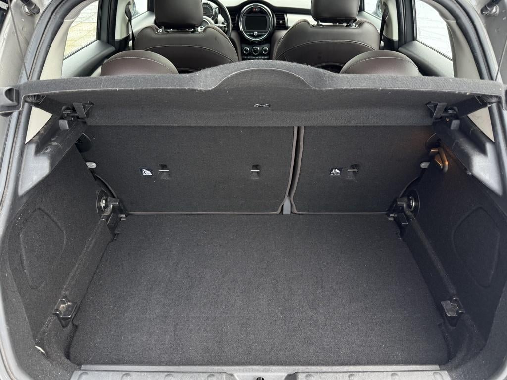 Mini 5-deurs mini 2.0 coop.s chili // goed uitgerust // dealer onderhouden 