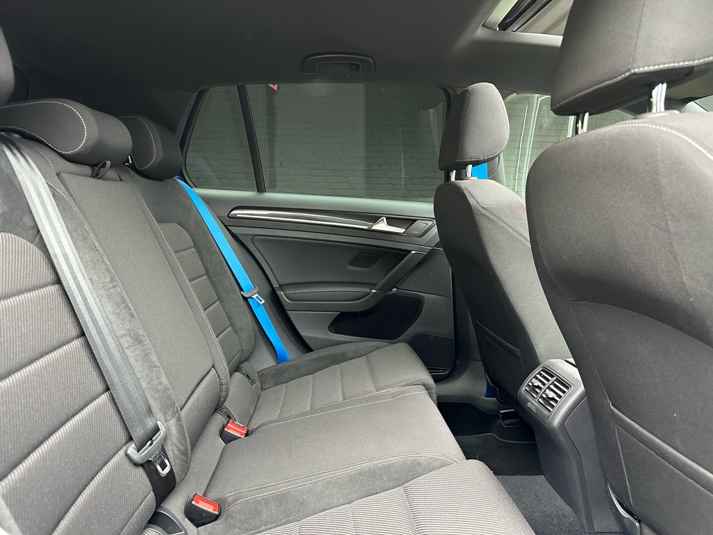 Volkswagen Golf 2.0 tsi 4motion r panoramdak / virtual cockpit / led / alca
