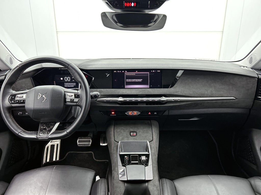 Ds Ds 4 1.2 puretech performance line | automaat | lmv | leder | trekhaak |