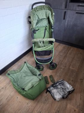 Buggy 4baby inclusief beenzak en regenhoes
