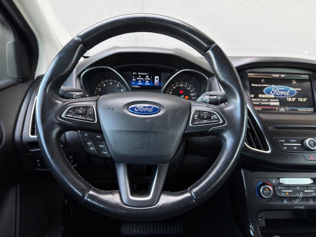 Ford Focus wagon 1.0 first edition