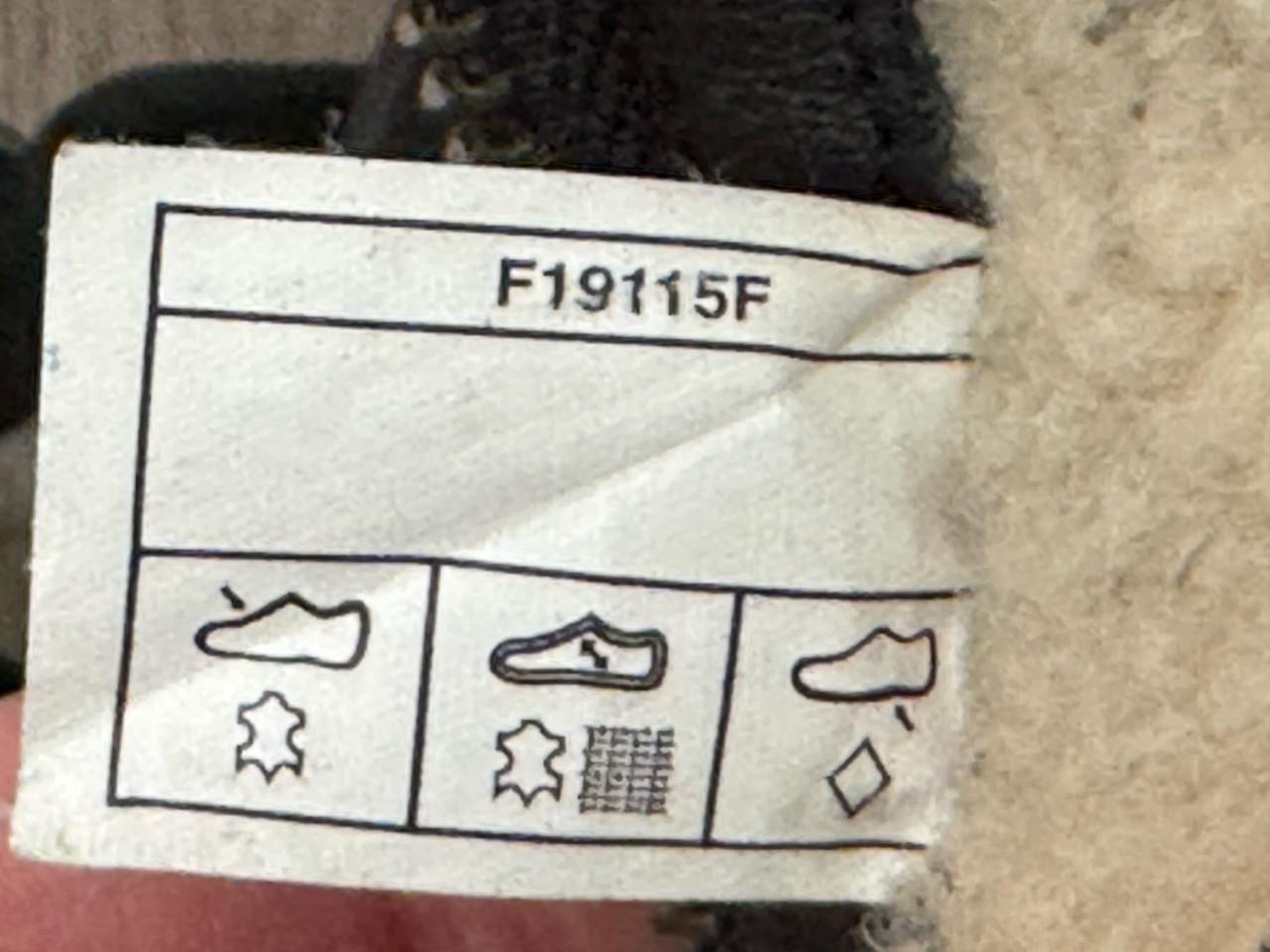 Zwarte, warme vachtlaarzen van UGG in maat 42