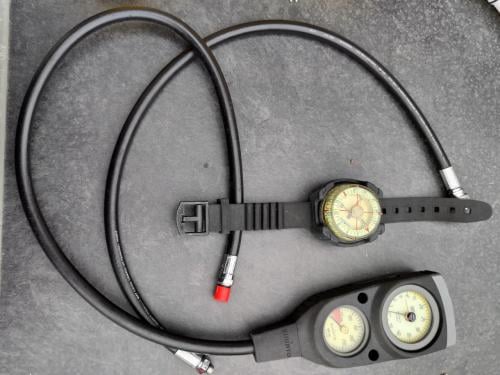 Duikset te koop: fles (gekeurd), Cressi jacket en Scubapro ademautomaat