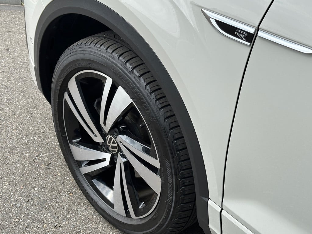 Volkswagen T-roc 1.5 tsi 150pk dsg r-line | camera | keyless | elek. achter