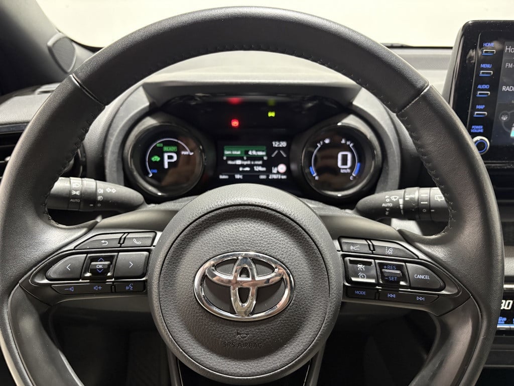 Toyota Yaris 1.5 hyb. executive | navi | bsm | stoelverw. |